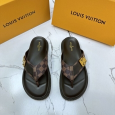 Louis Vuitton Slippers